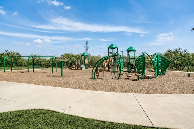 2404 Senepol Way, Fort Worth, TX 76131 - view of communal playground