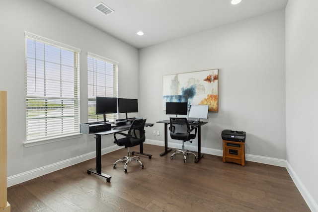 office with dark wood-type flooring, recessed lighting, visible vents, and baseboards