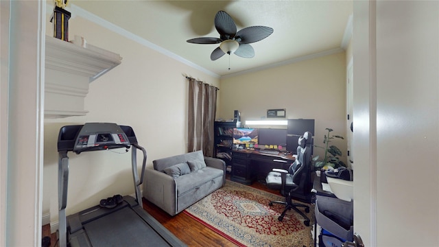 office area with crown molding, ceiling fan, and wood finished floors