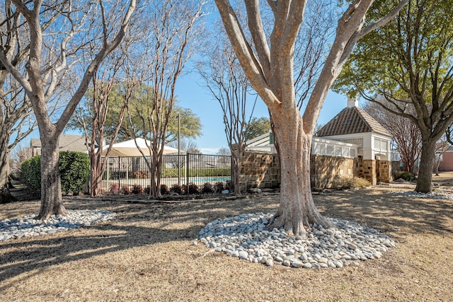 view of yard featuring fence