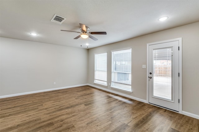 5700 Giddyup Ln, Fort Worth, TX 76179 - spare room featuring ceiling fan, baseboards, wood finished floors, and recessed lighting