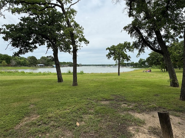 view of yard with a water view