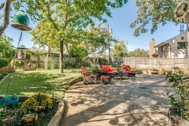 view of patio featuring a fenced backyard