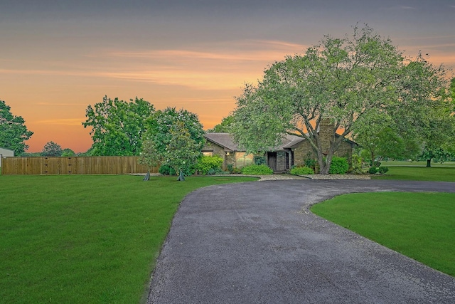 9577 Vail Eton Dr, Pilot Point, TX 76258 - view of front of home featuring curved driveway
