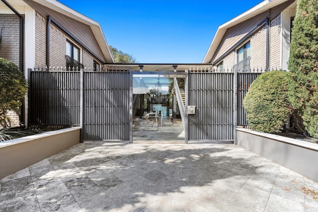 10211 Regal Oaks Dr Unit 121, Dallas, TX 75230 - view of gate