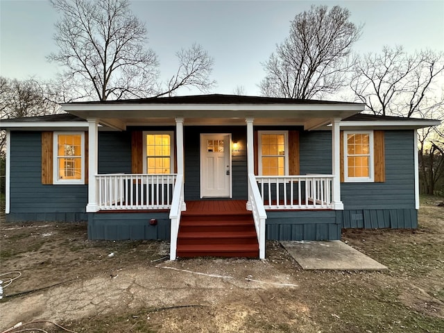 view of front of property with a porch