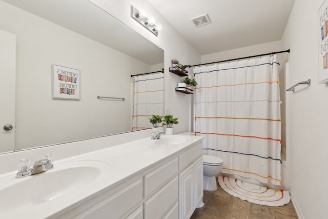 10509 Splitridge Ct, Fort Worth, TX 76108 - full bath featuring double vanity and a shower with curtain