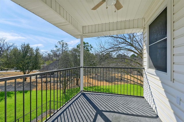 balcony with ceiling fan