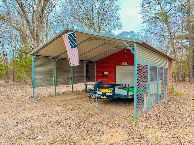 view of pole building featuring a carport