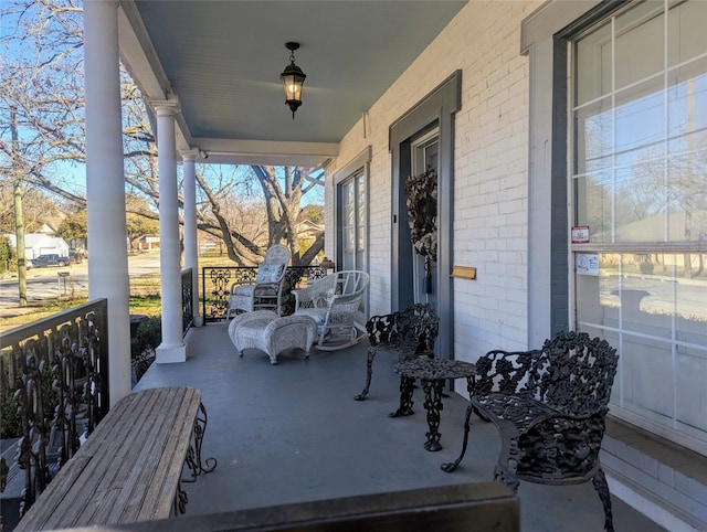 view of patio / terrace with covered porch