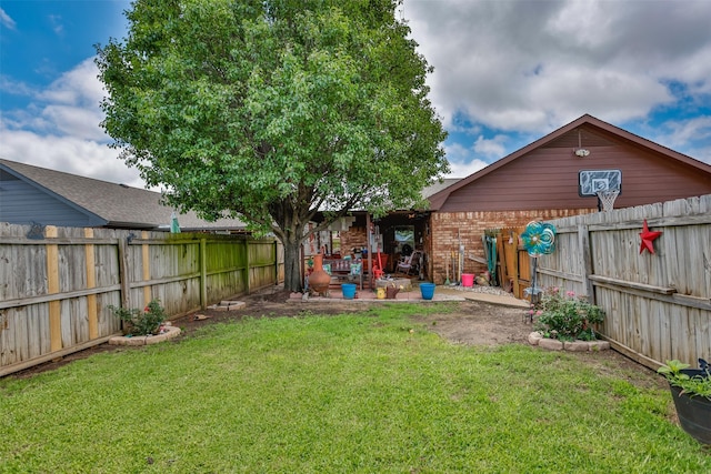 2317 Jodi Ln, Gainesville, TX 76240 - view of yard