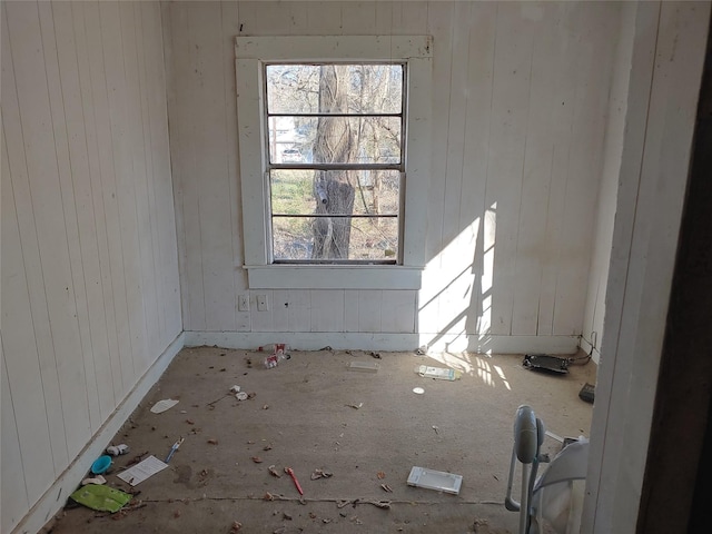 unfurnished room featuring plenty of natural light