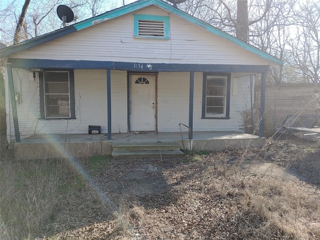 bungalow-style home featuring covered porch