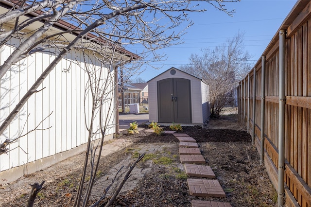 921 Sandalwood Ave, Richardson, TX 75080 - view of shed