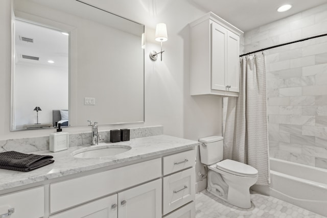 full bathroom featuring toilet, recessed lighting, visible vents, vanity, and shower / tub combo with curtain