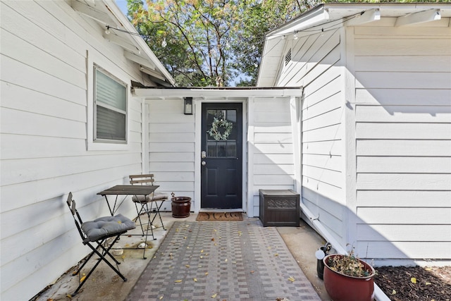 view of entrance to property