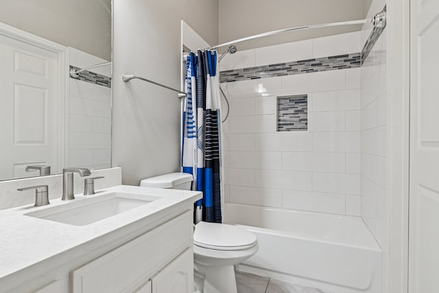 5505 Lomita Cir, Plano, TX 75023 - full bath with toilet, shower / bath combo with shower curtain, and vanity