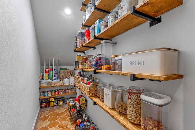 115 N 1st St, Midlothian, TX 76065 - view of storage area