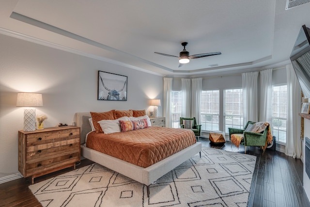425 Brook Meadow Dr, Midlothian, TX 76065 - bedroom with a tray ceiling, hardwood / wood-style floors, and ceiling fan