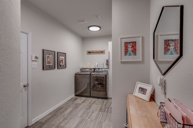425 Brook Meadow Dr, Midlothian, TX 76065 - laundry area with independent washer and dryer and baseboards