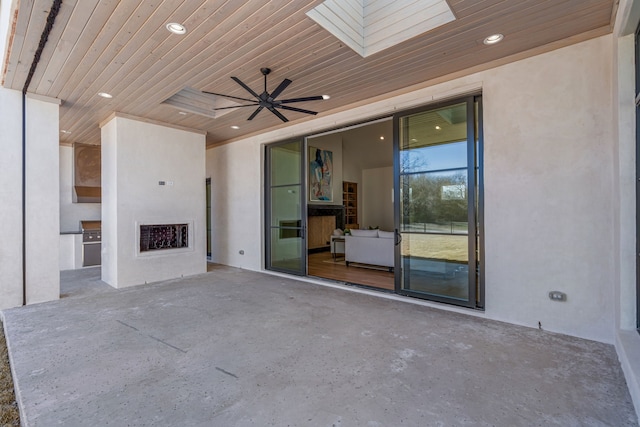 view of patio / terrace with ceiling fan