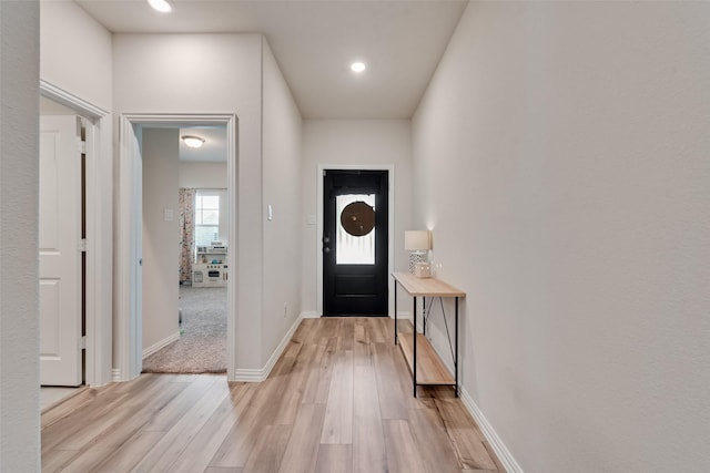 6116 Pathfinder Trl, Fort Worth, TX 76179 - foyer featuring light wood-style flooring, baseboards, and recessed lighting