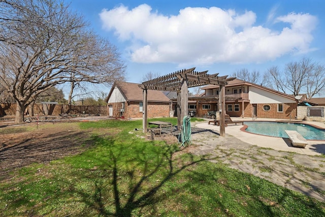 view of pool featuring a pergola and a patio area