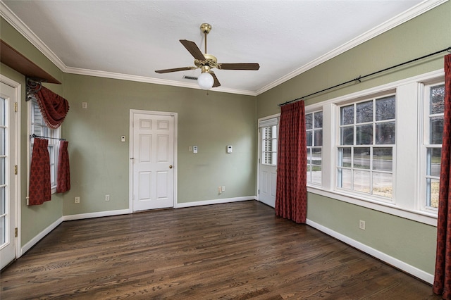 4705 El Campo Ave, Fort Worth, TX 76107 - empty room with ornamental molding, plenty of natural light, wood finished floors, and baseboards