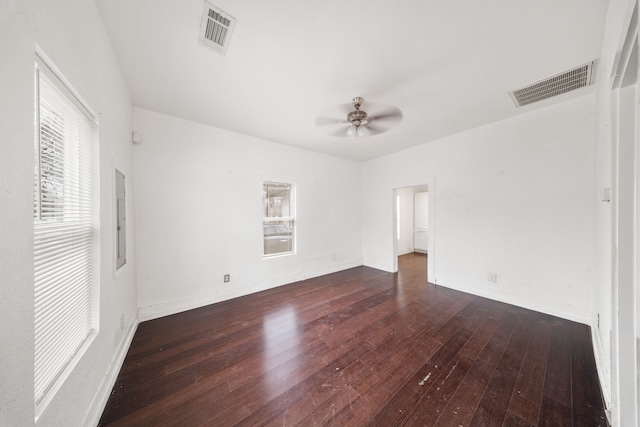 229 W Jerden, Dallas, TX 75208 - empty room with hardwood / wood-style flooring, visible vents, and a ceiling fan
