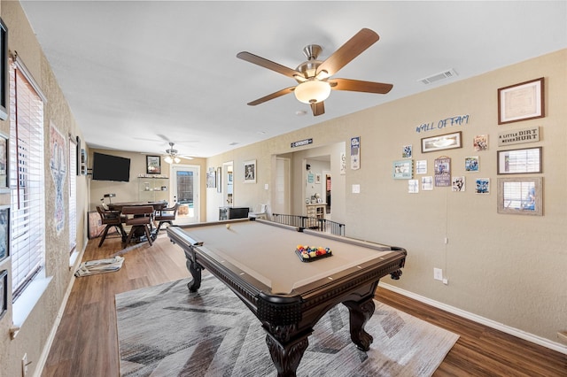 recreation room with baseboards, visible vents, wood finished floors, and pool table