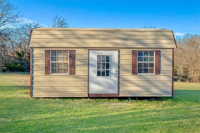 view of outbuilding with an outbuilding