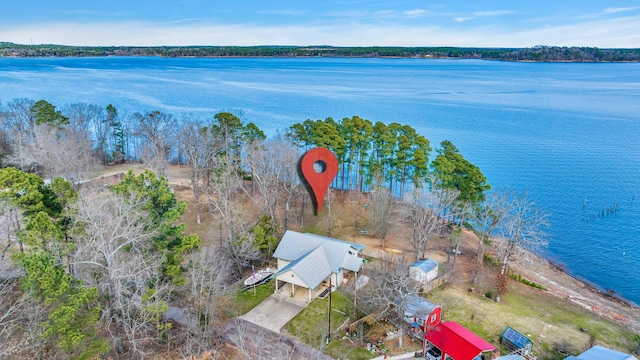 bird's eye view featuring a water view