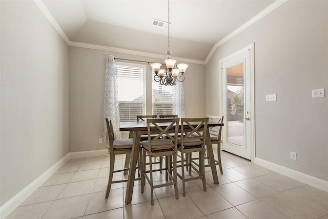 dining area featuring ornamental molding, lofted ceiling, visible vents, and baseboards