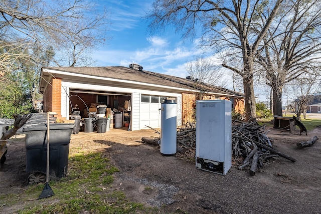 view of detached garage