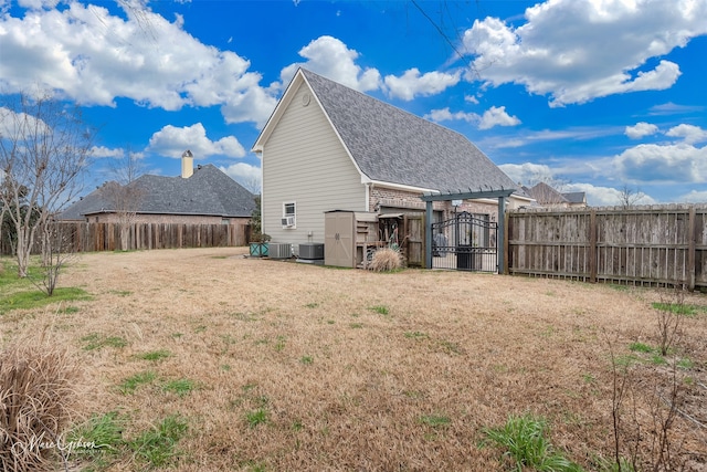 162 Captain Hm Shreve, Shreveport, LA 71115 - view of yard with a gate and cooling unit