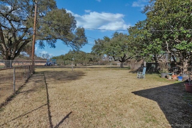 view of yard featuring a fenced backyard