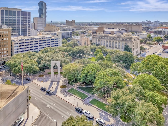 bird's eye view with a view of city