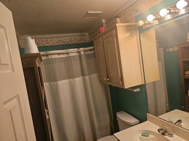 bathroom featuring visible vents, toilet, ornamental molding, a textured ceiling, and wallpapered walls