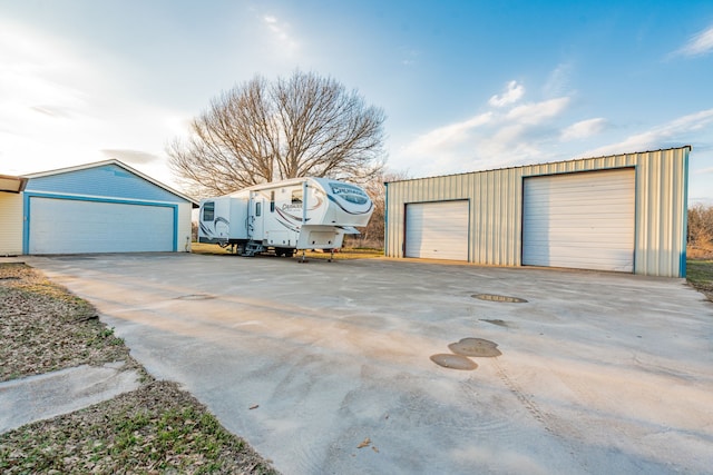 view of detached garage