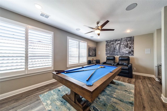 recreation room featuring baseboards, visible vents, wood finished floors, and pool table