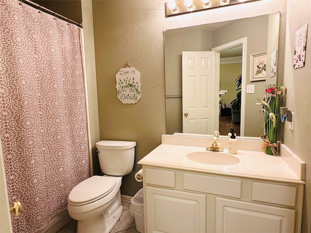 full bath with a textured wall, tile patterned flooring, toilet, vanity, and a shower with curtain