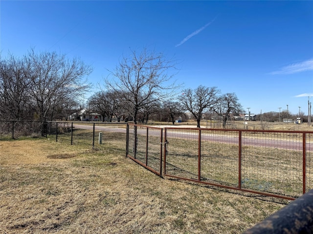 Listing photo 3 for 308 E 14th St, Cisco TX 76437