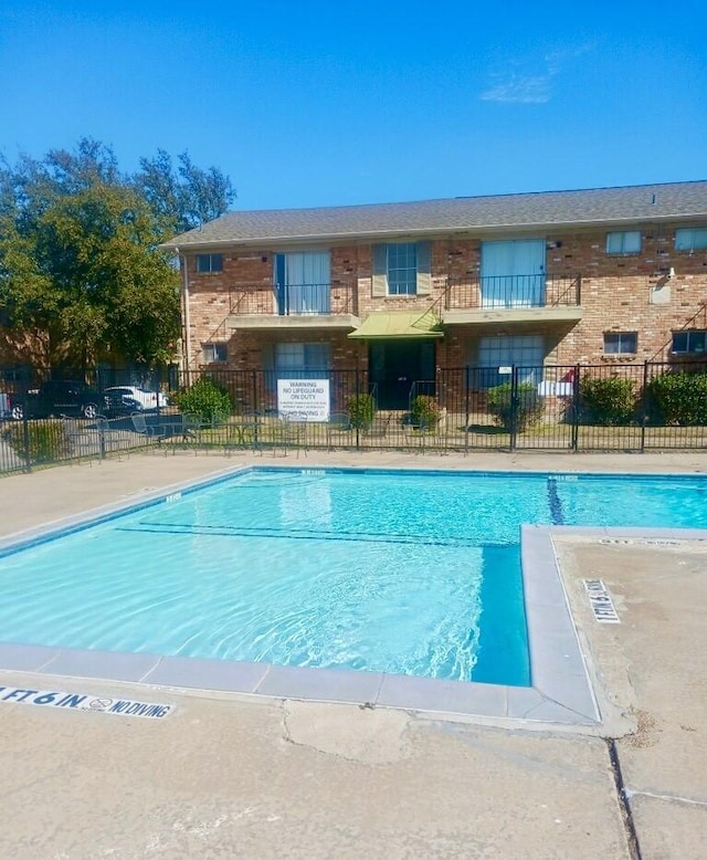 3616 Parkridge Dr Unit 108, Dallas, TX 75234 - pool with fence