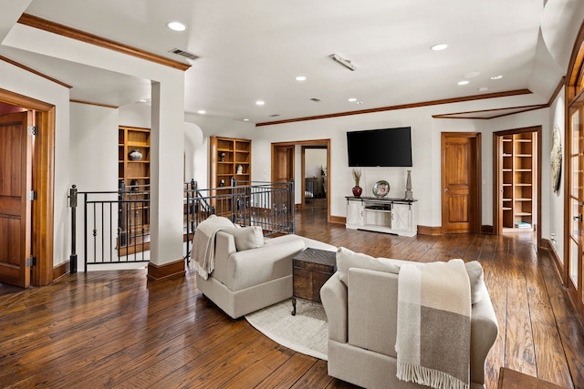 900 Kingsbury Way, Southlake, TX 76092 - living room with wood-type flooring, baseboards, ornamental molding, and recessed lighting