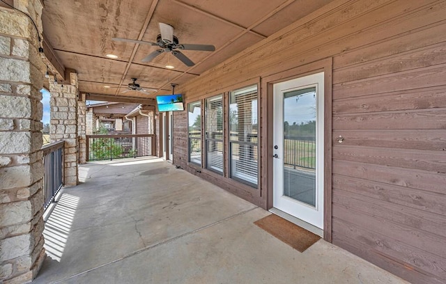 view of patio with a ceiling fan