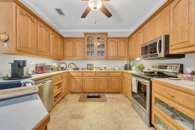 2113 Vz County Road 3710, Edgewood, TX 75117 - dining area featuring baseboards, crown molding, and a chandelier