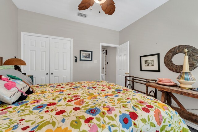 2113 Vz County Road 3710, Edgewood, TX 75117 - full bath with double vanity, a stall shower, toilet, and tile patterned flooring