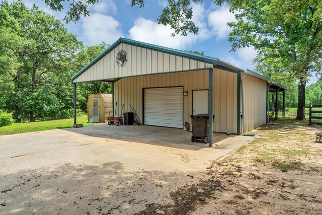 2113 Vz County Road 3710, Edgewood, TX 75117 - view of garage