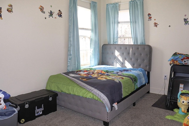 view of carpeted bedroom