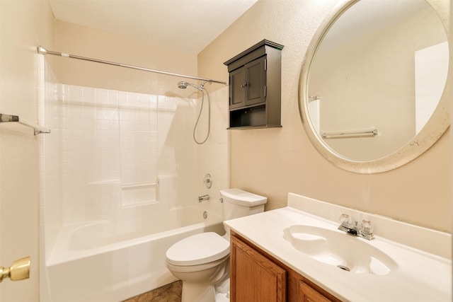 full bath with shower / washtub combination, vanity, and toilet